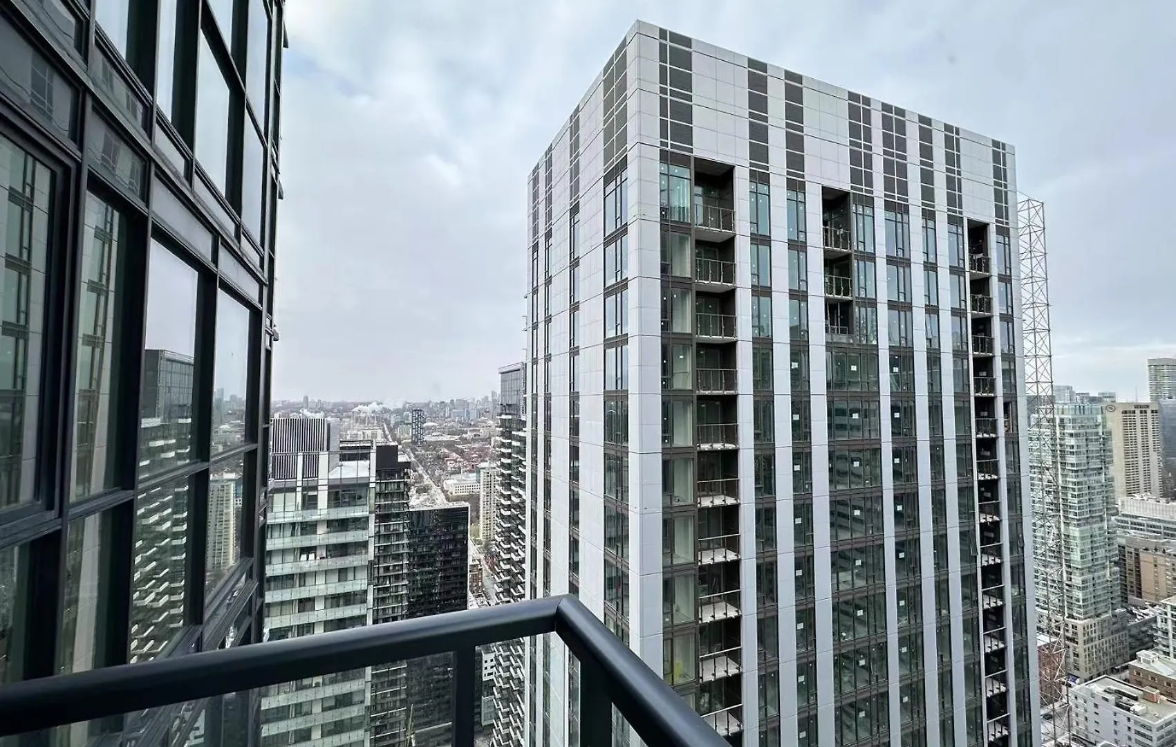 Lovely One Bedroom / Entertainment District P4 Toronto
