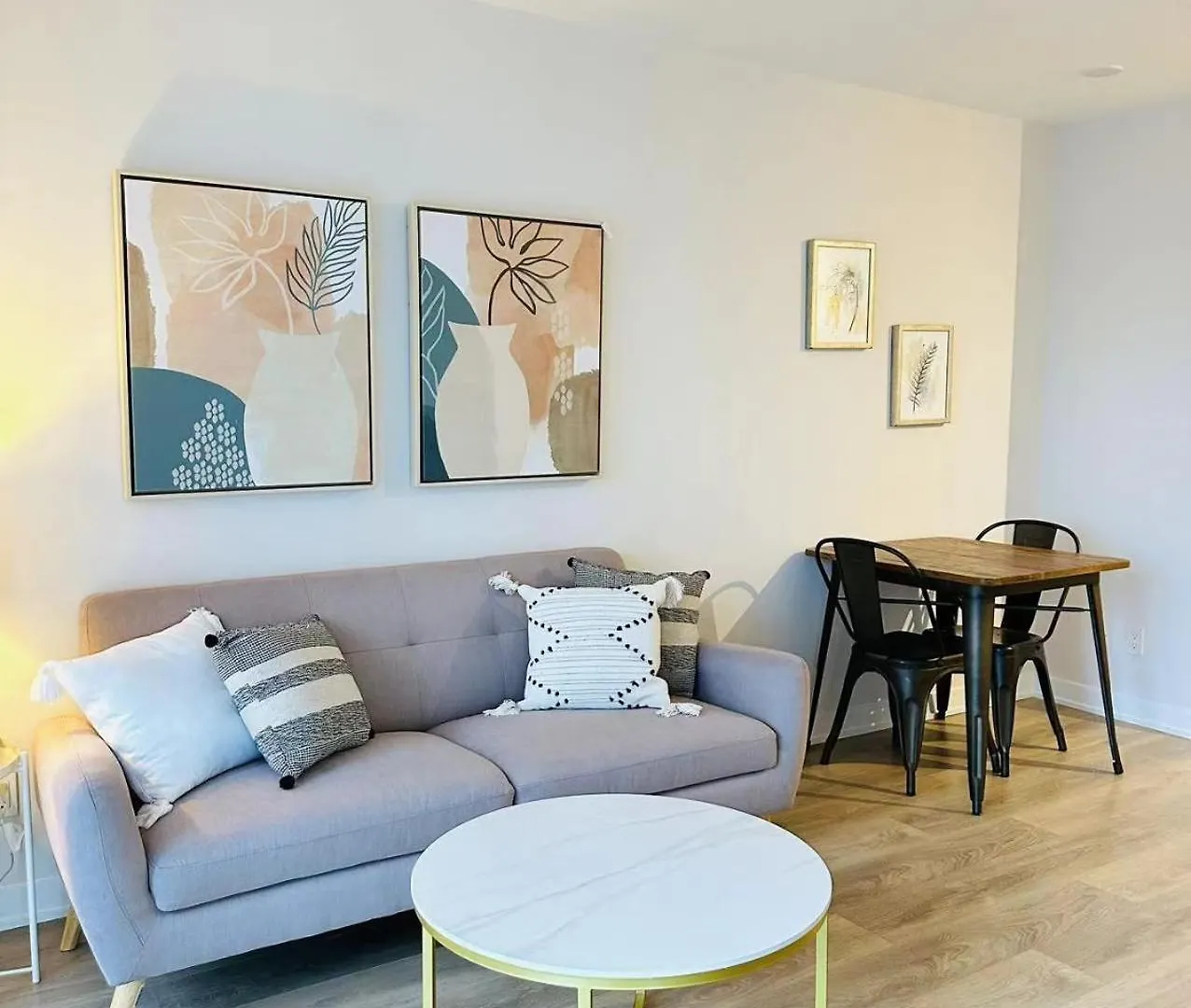 Apartment Lovely One Bedroom / Entertainment District P4 Toronto