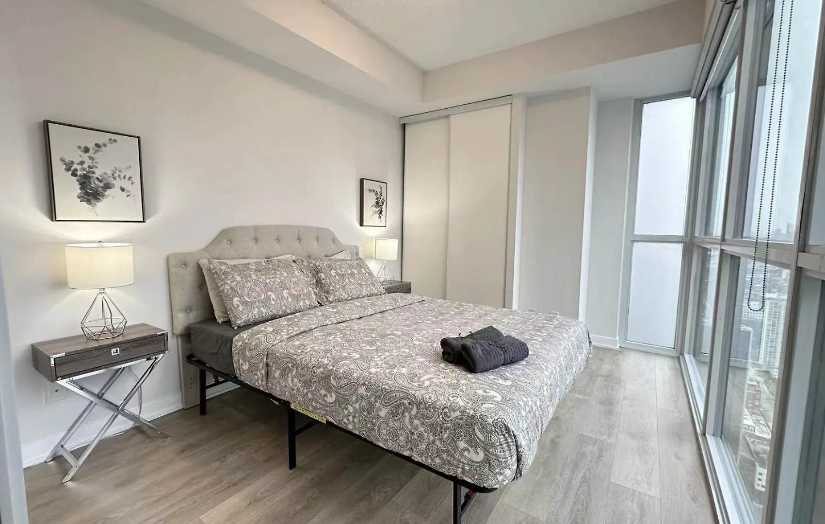 Apartment Lovely One Bedroom / Entertainment District P4 Toronto
